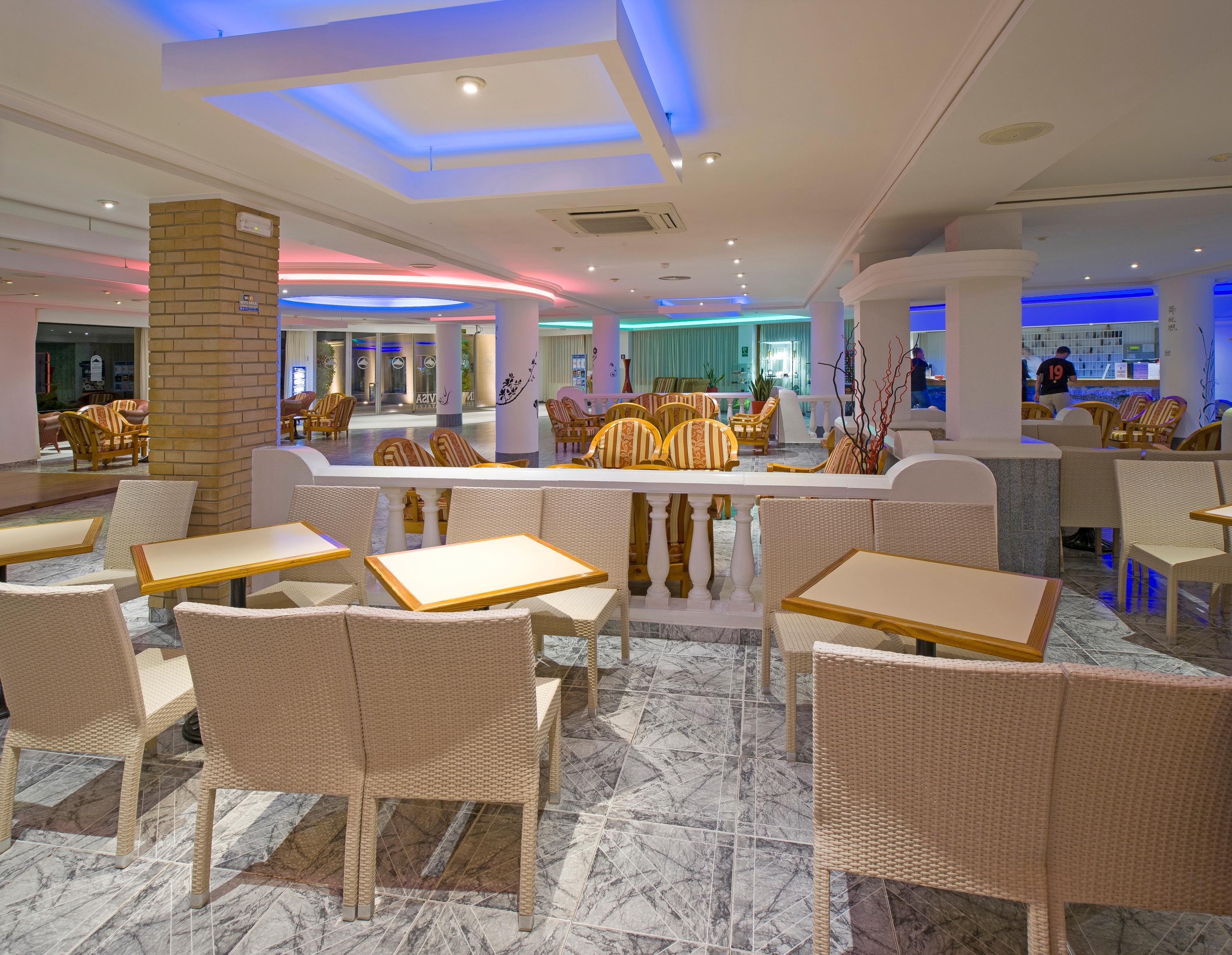 Invisa Hotel Es Pla - Adults Only Sant Antoni de Portmany Esterno foto