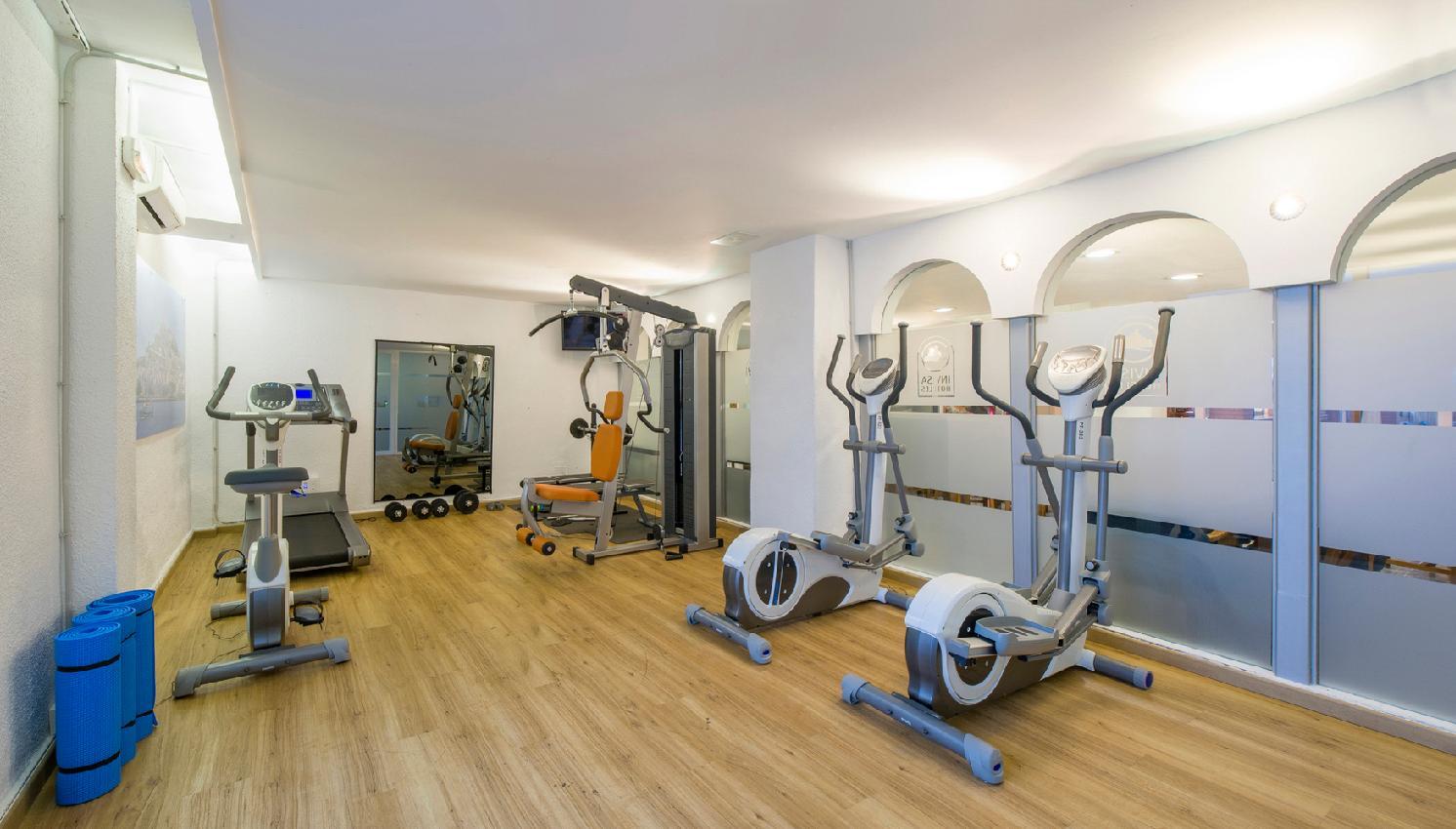 Invisa Hotel Es Pla - Adults Only Sant Antoni de Portmany Esterno foto