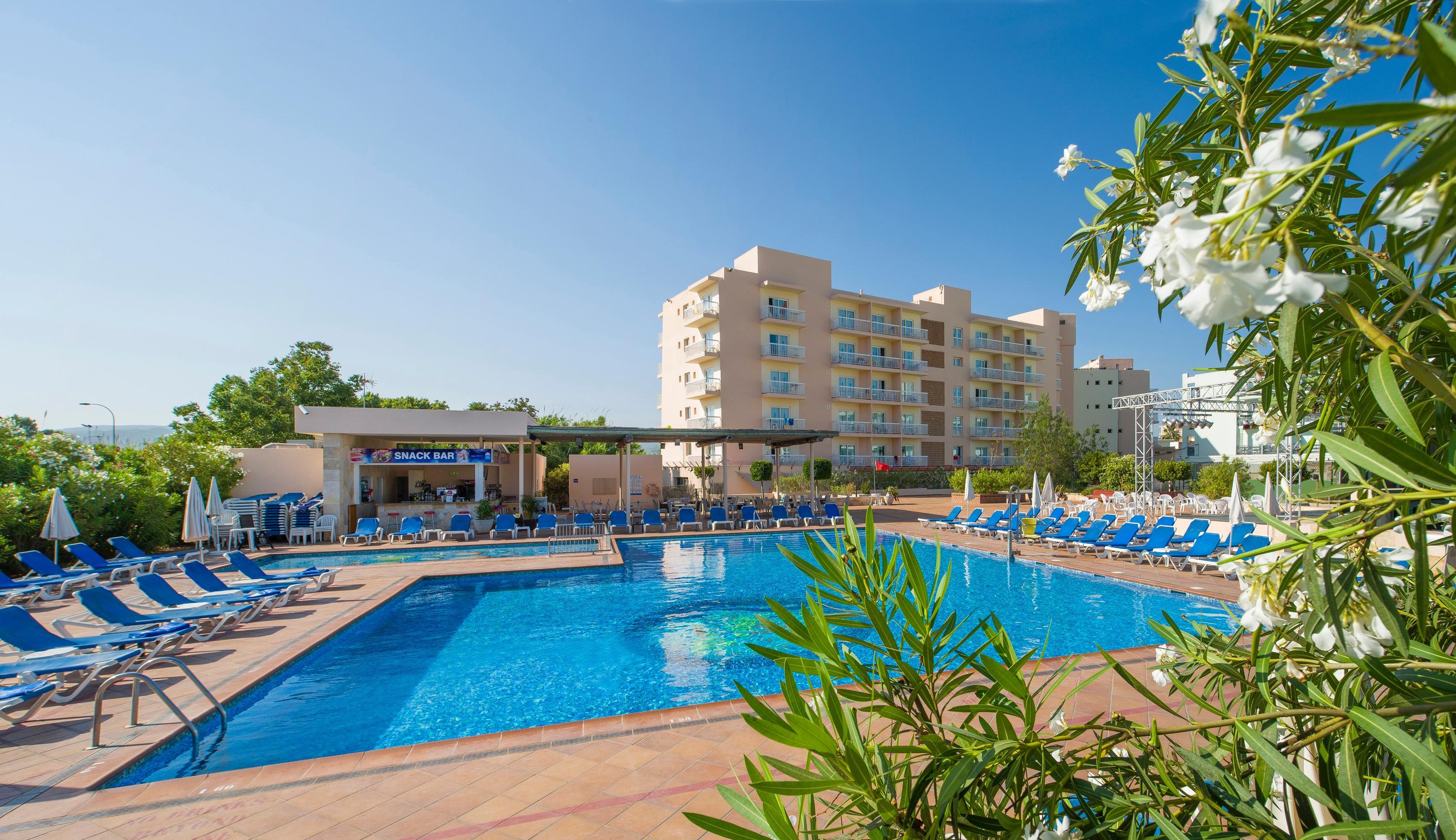 Invisa Hotel Es Pla - Adults Only Sant Antoni de Portmany Esterno foto